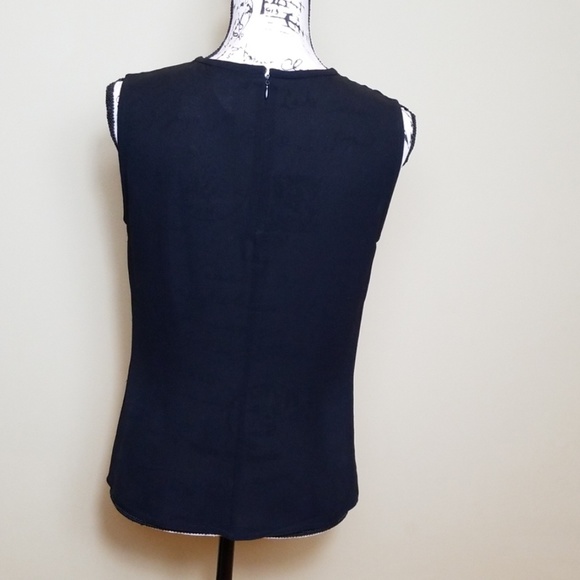 Gianni Versace black silk top with 2 eyelets - Picture 4 of 7